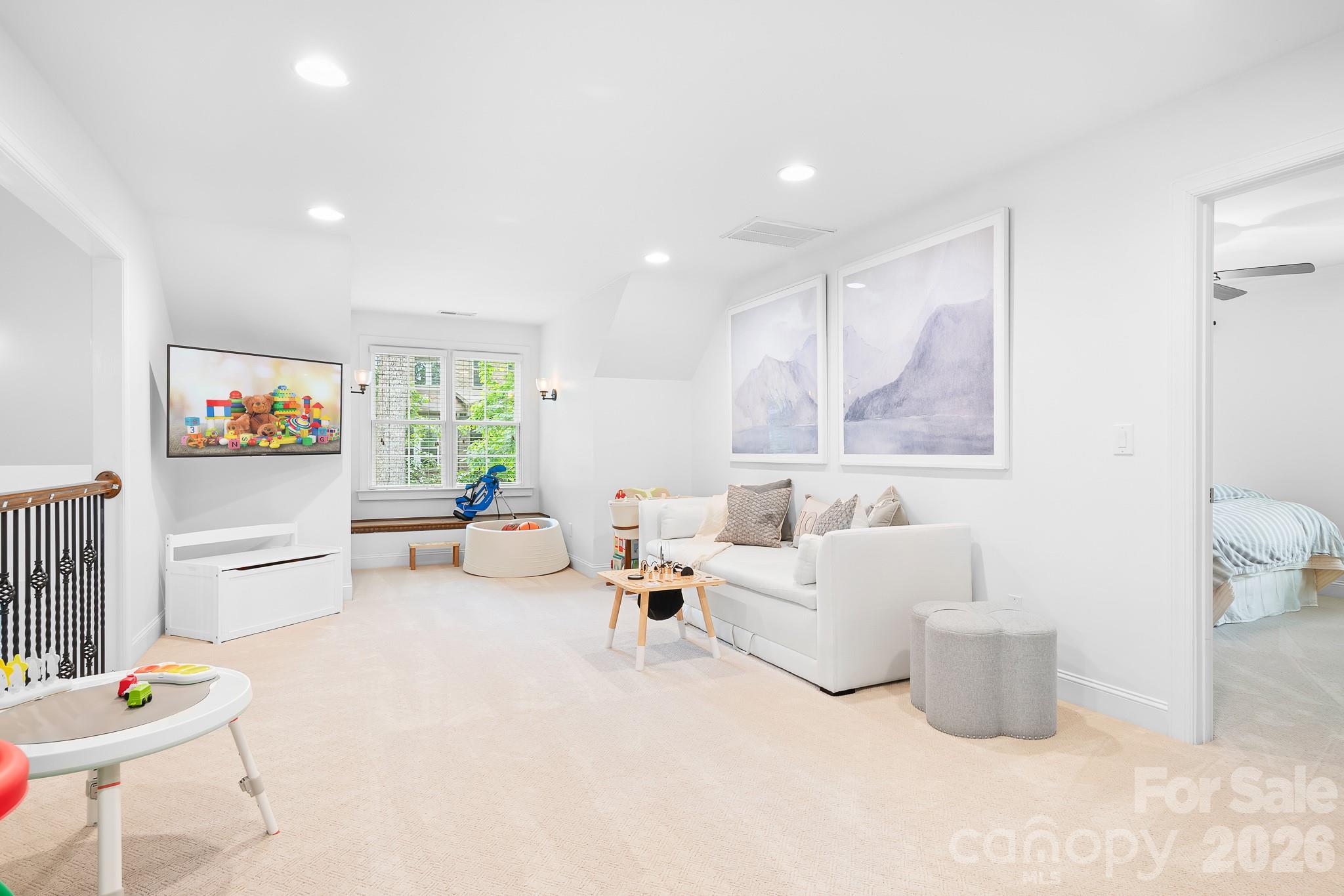 Treetops At Cowans Ford - Residential