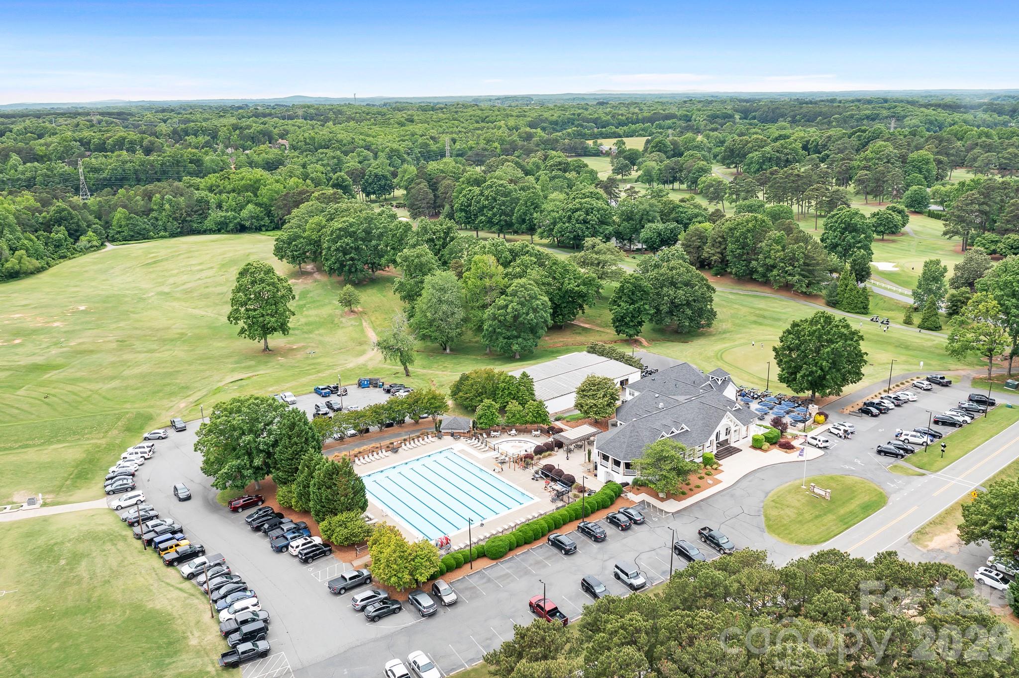 Treetops At Cowans Ford - Residential