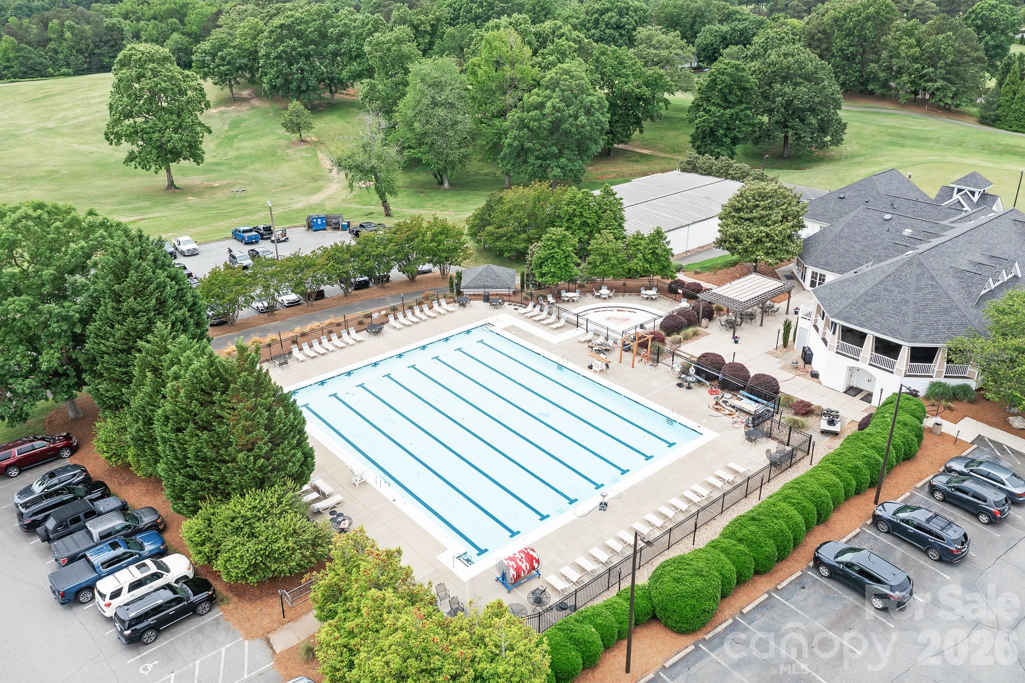 Treetops At Cowans Ford - Residential