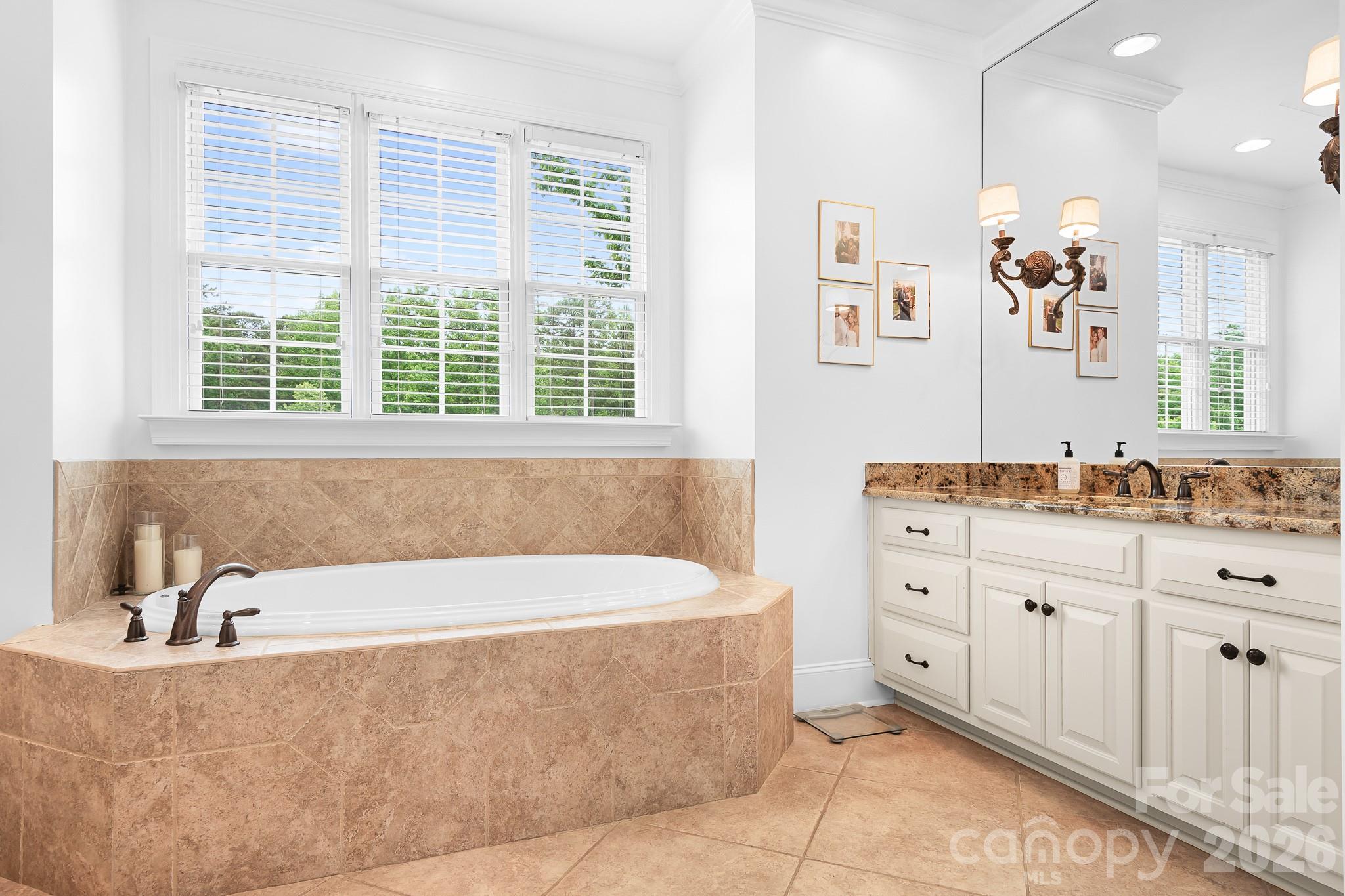 Treetops At Cowans Ford - Residential