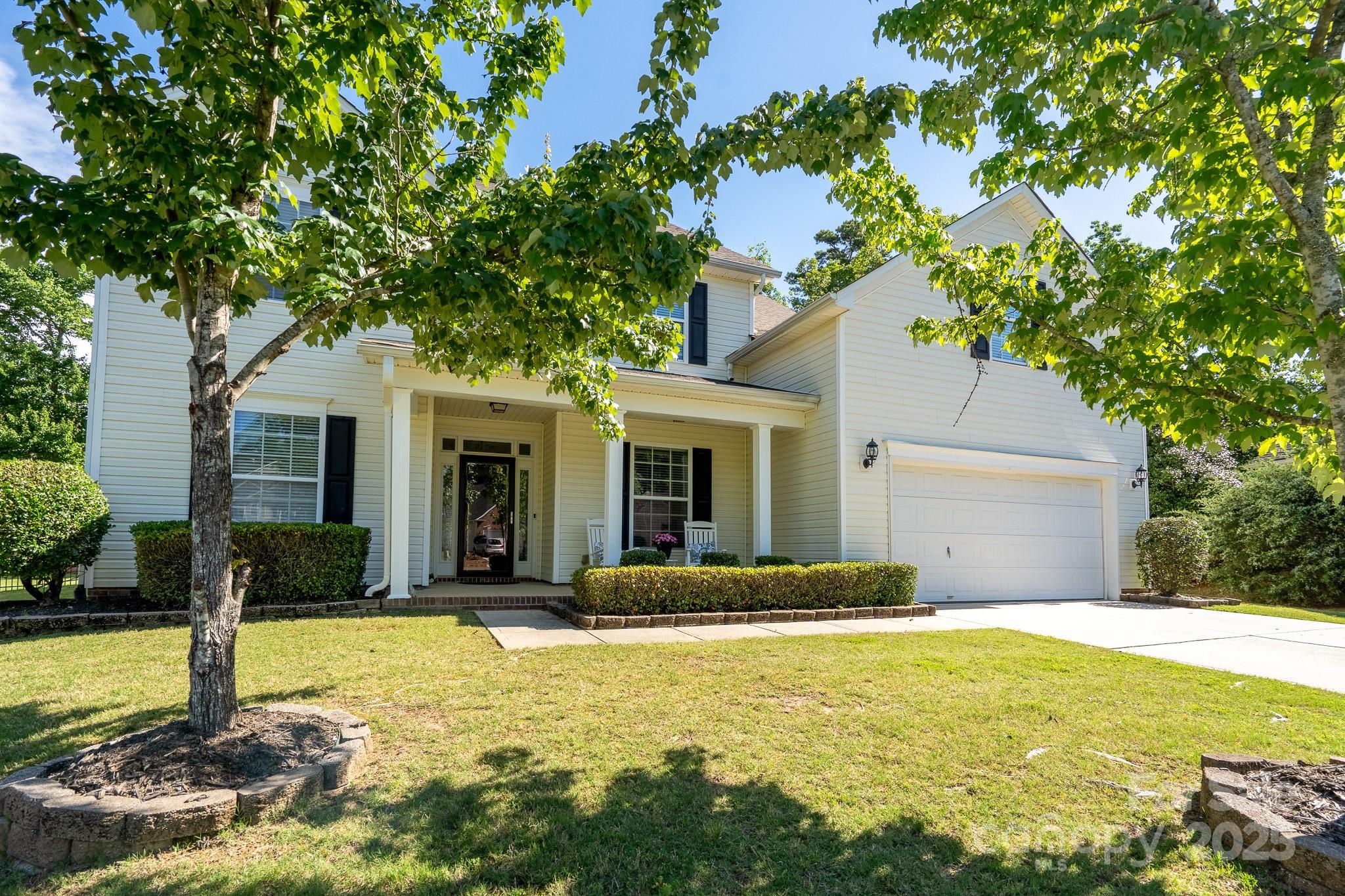 4003 Fine Robe Drive