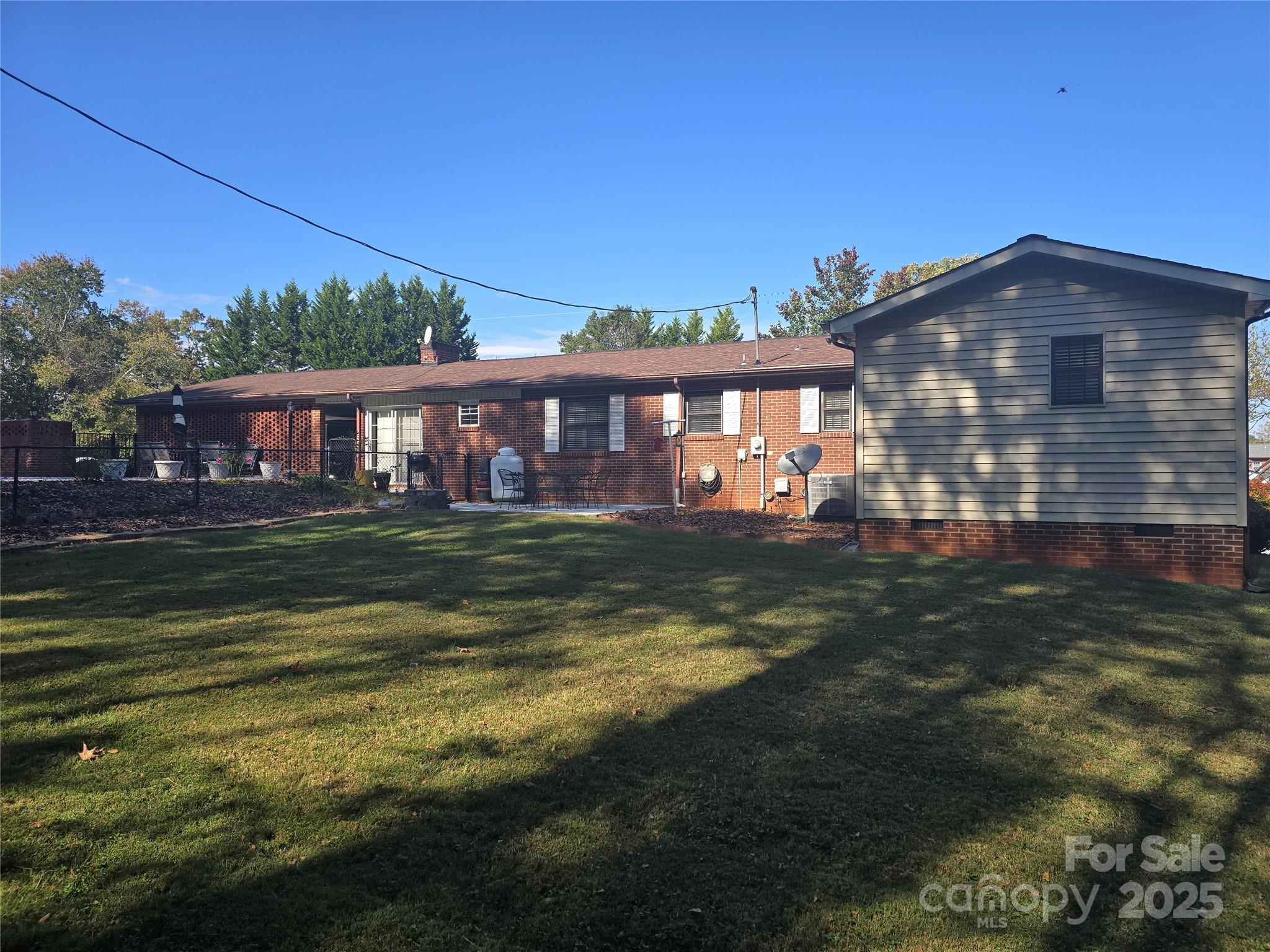 3678 Sunset Grill Street