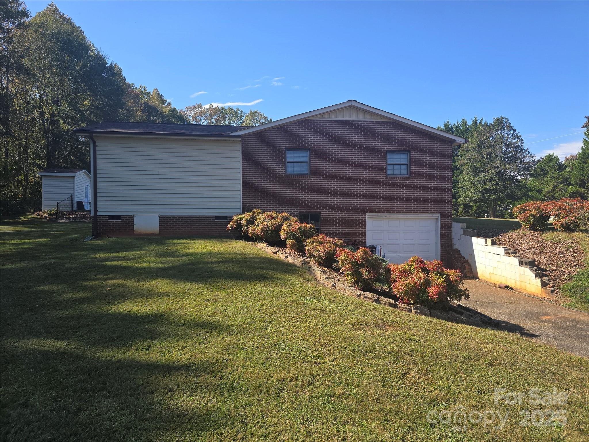 3678 Sunset Grill Street