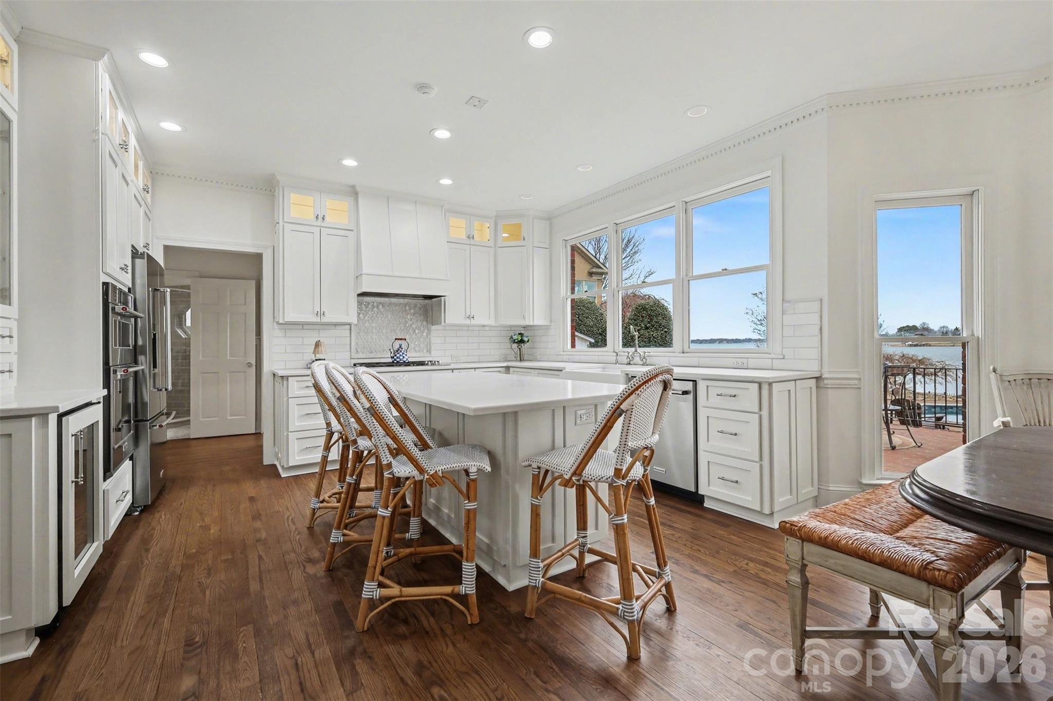 Island Forest - Residential