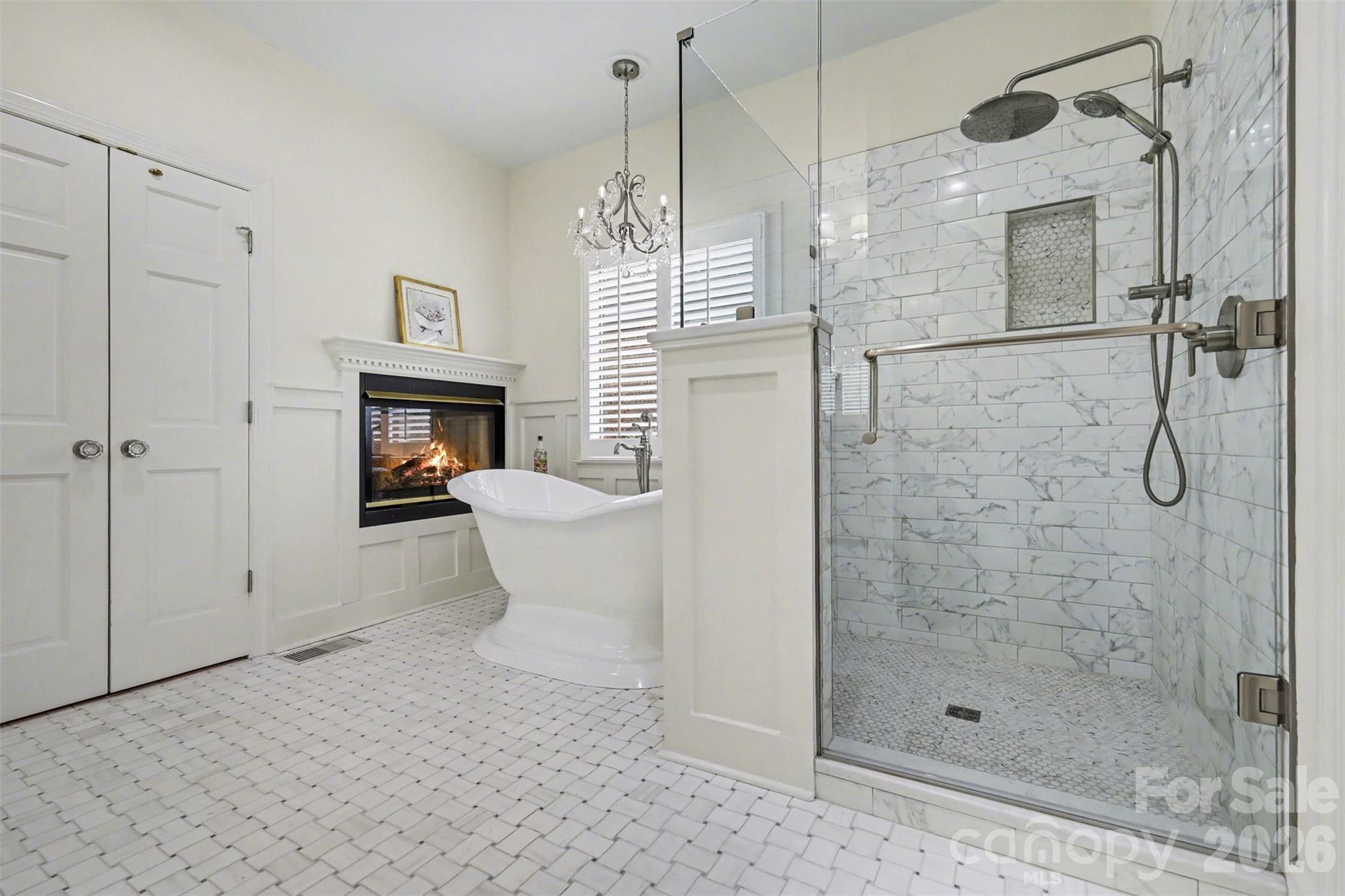 Island Forest - Residential