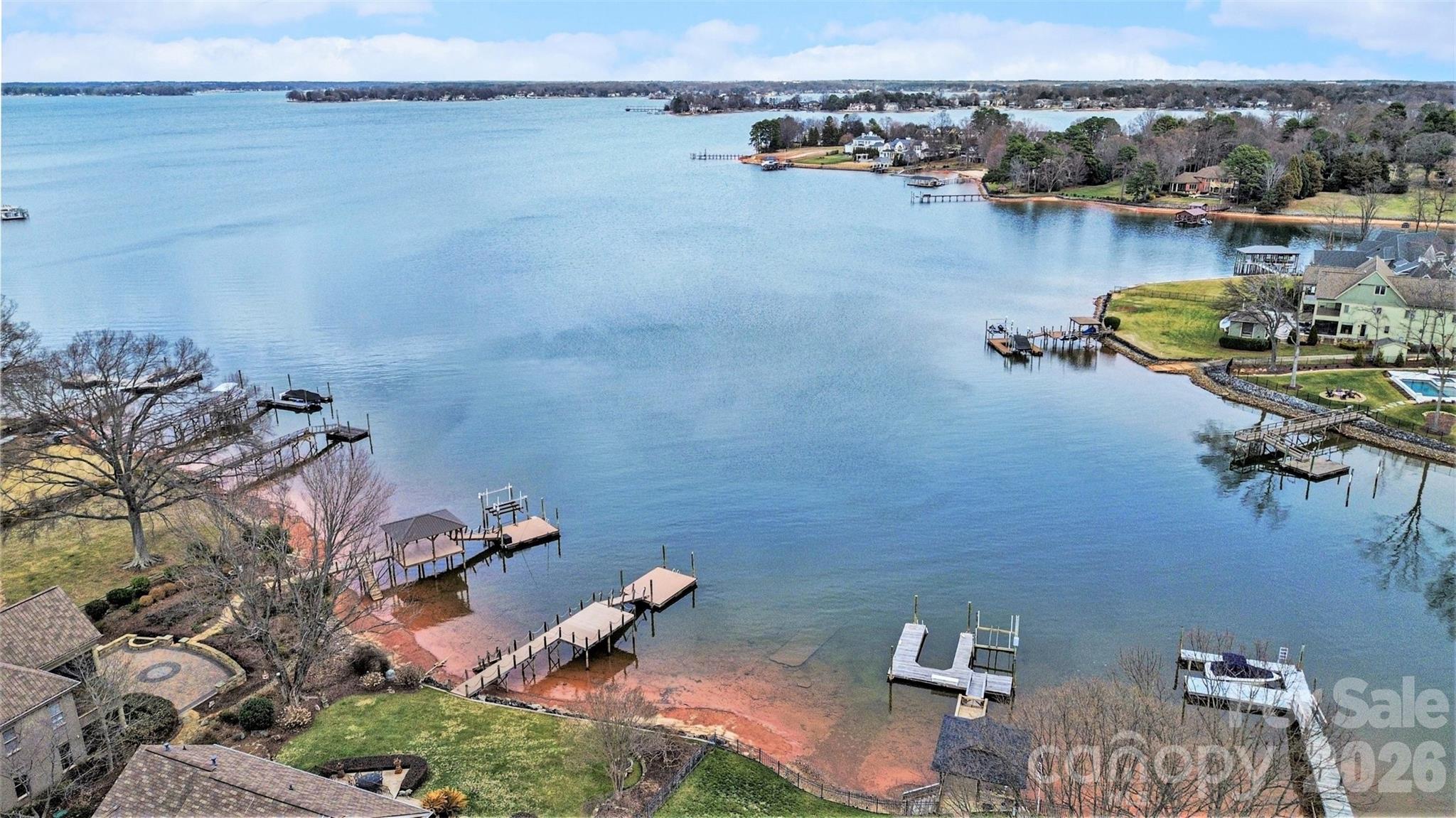 Island Forest - Residential