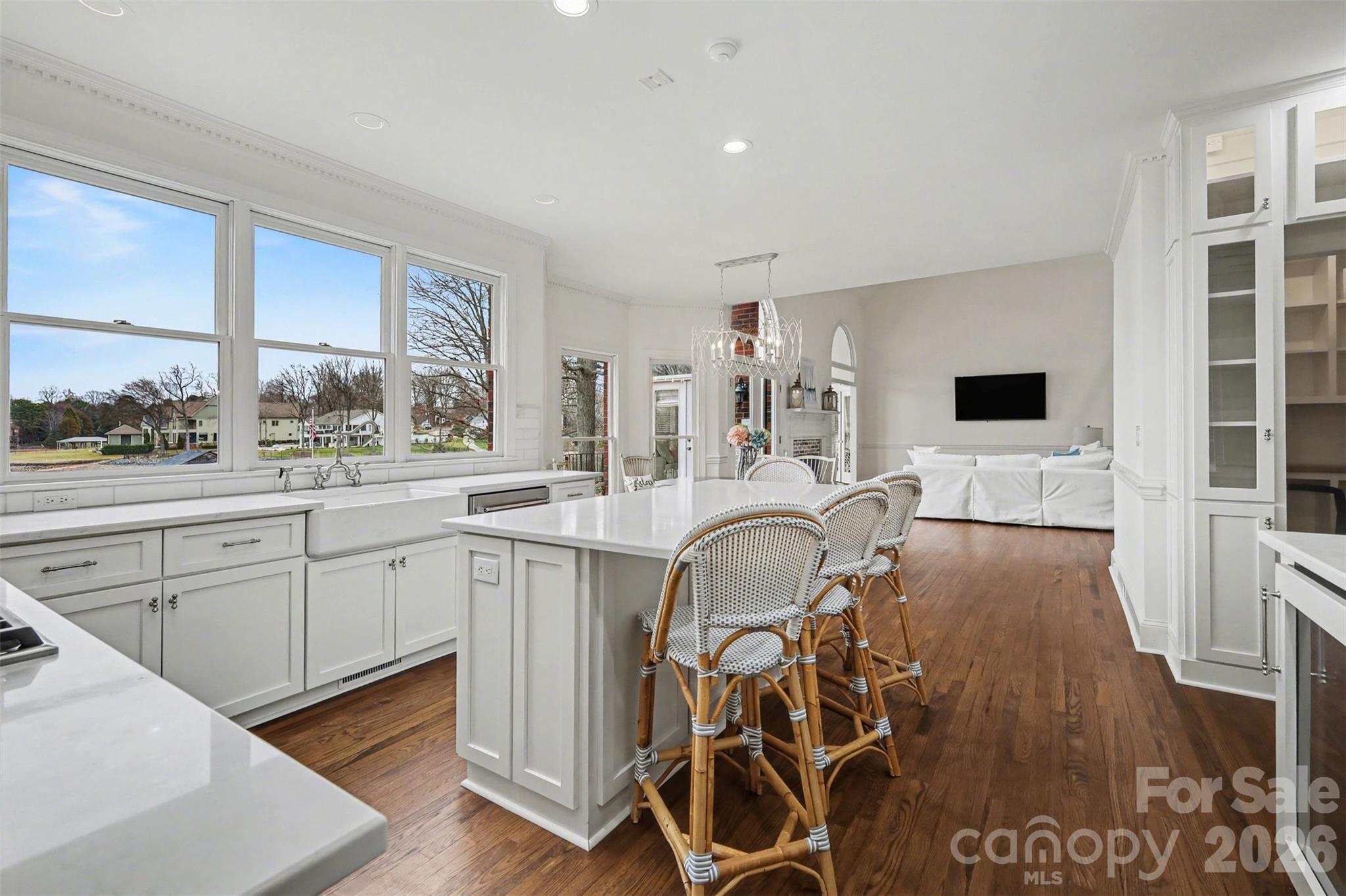 Island Forest - Residential