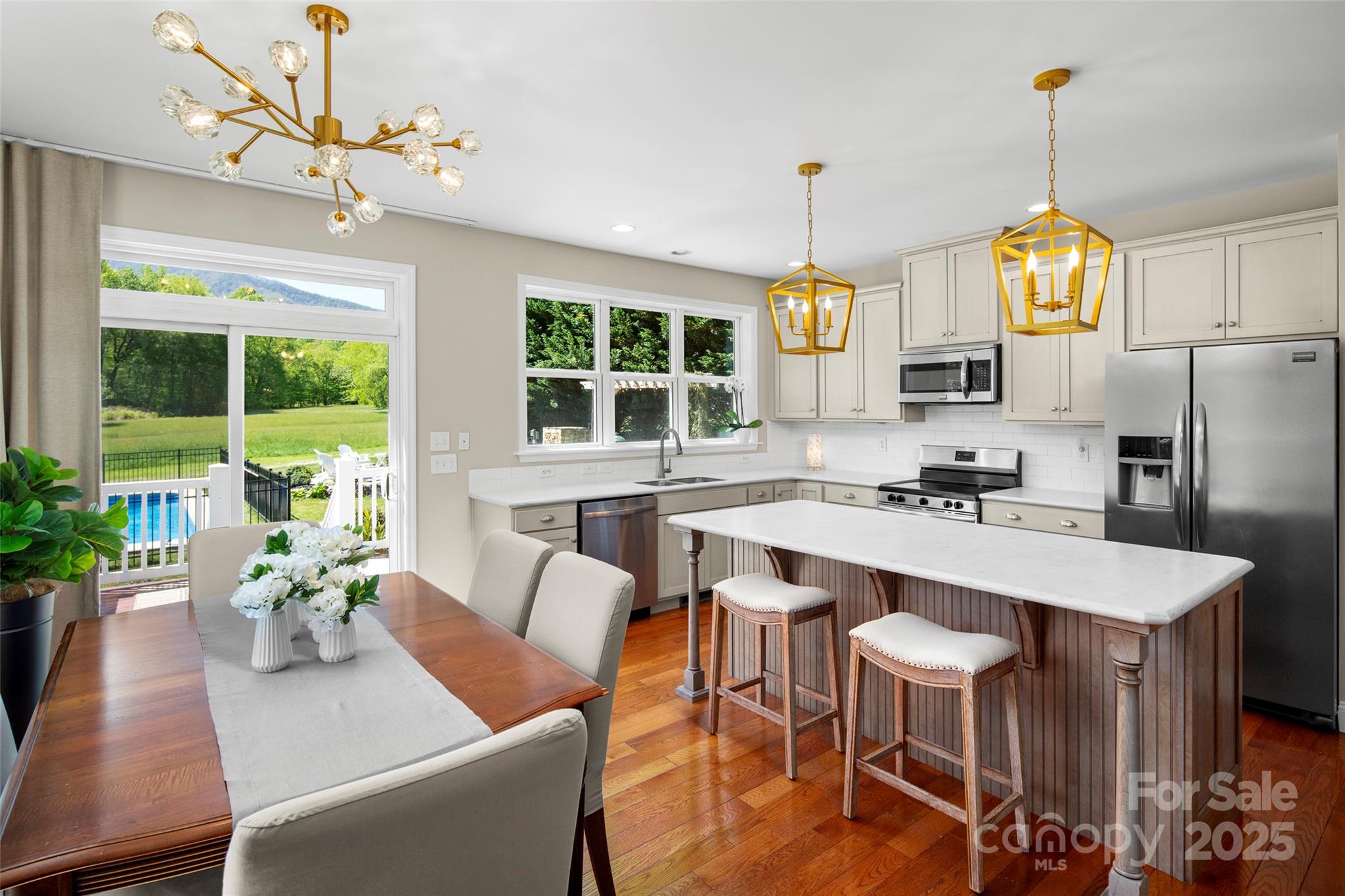 526 Davis Creek Road