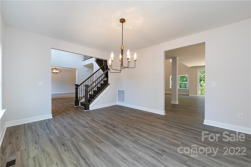 Marvin Villas - Residential