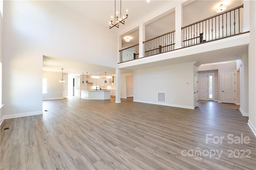 Marvin Villas - Residential