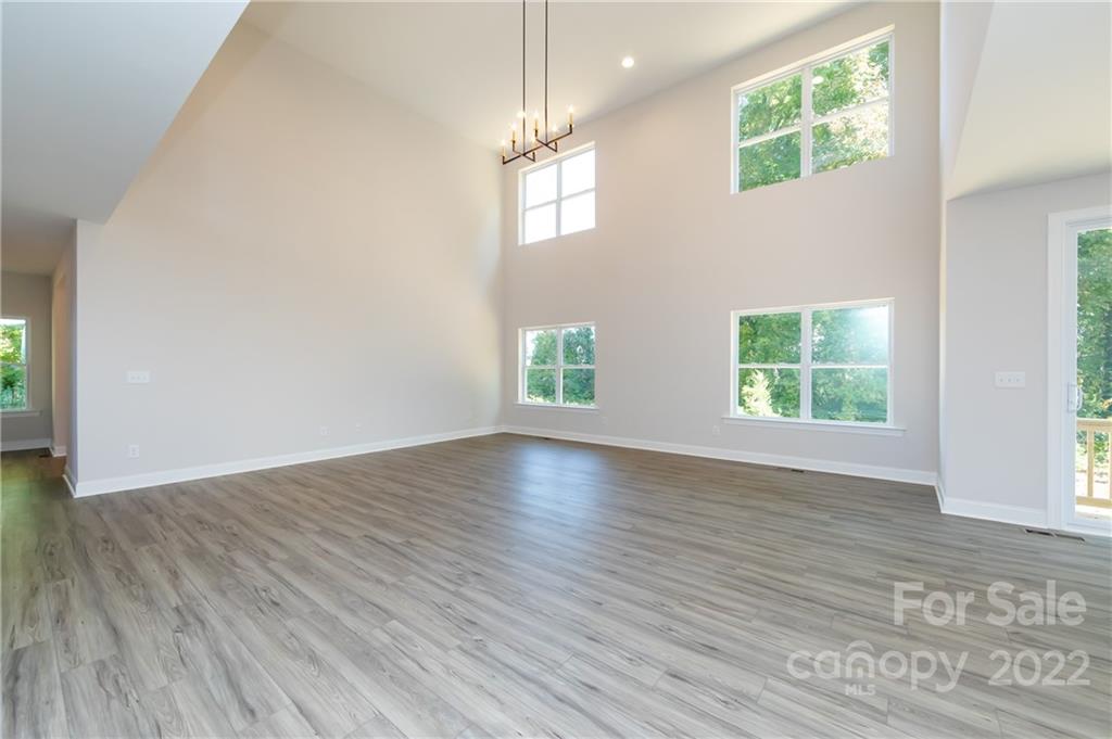 Marvin Villas - Residential