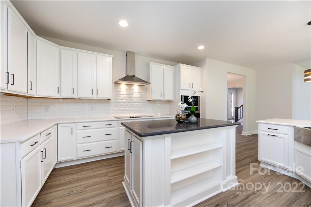 Marvin Villas - Residential