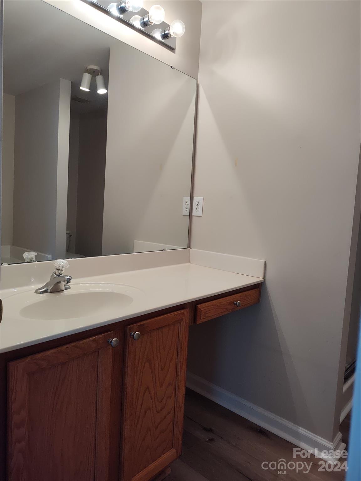 Caldwell Station - Residential Lease