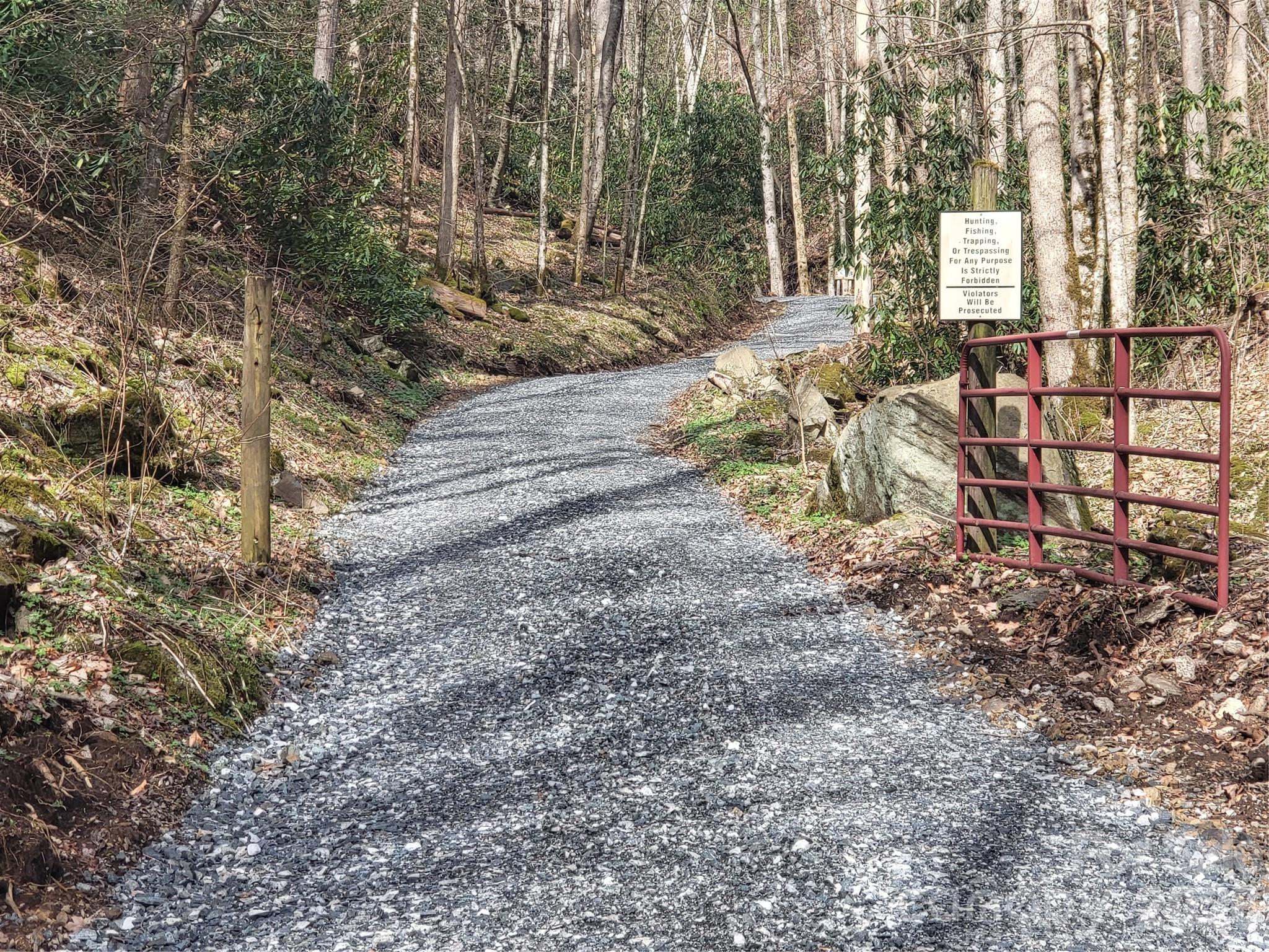 682 Rock House Road