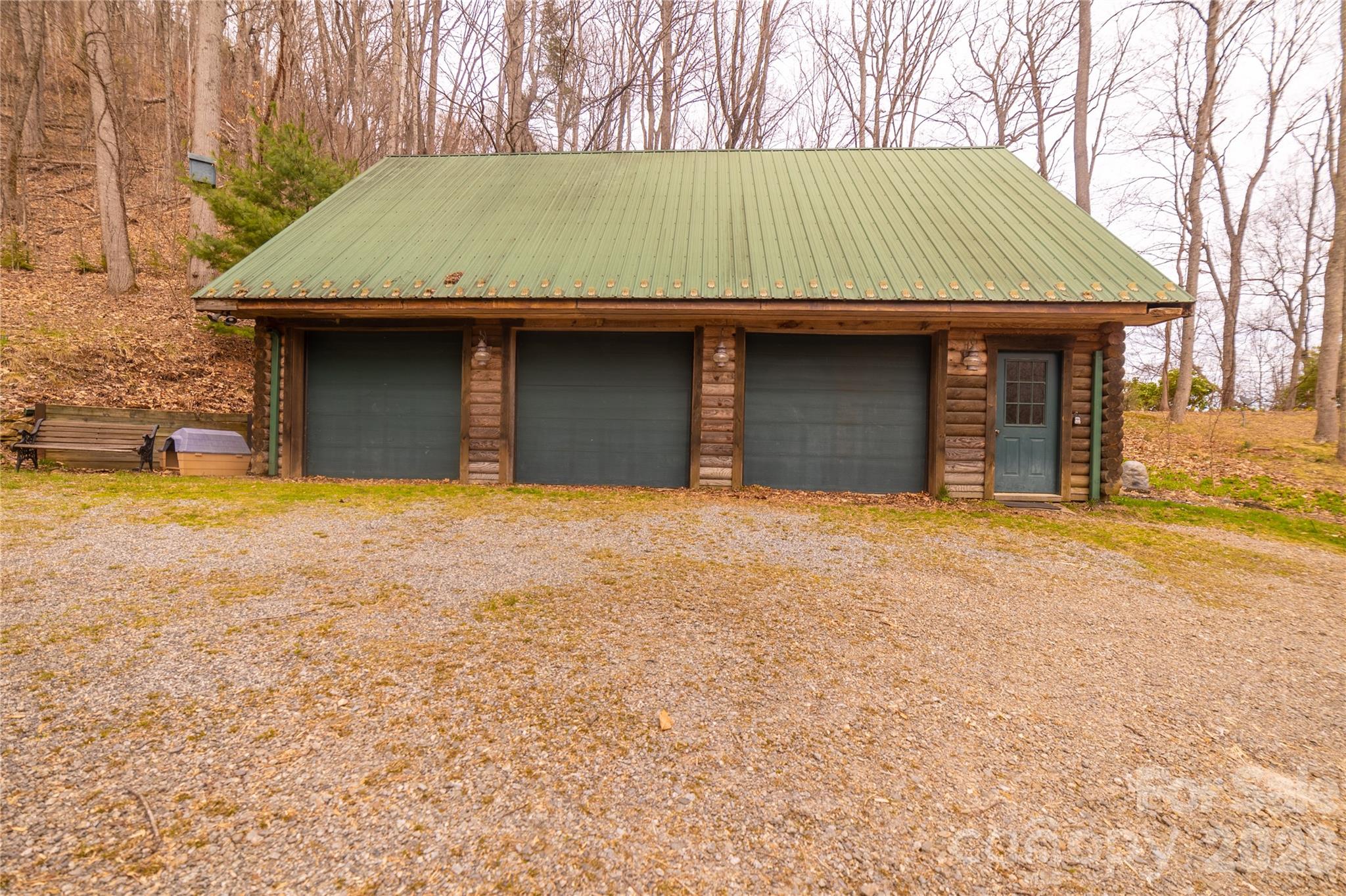 682 Rock House Road