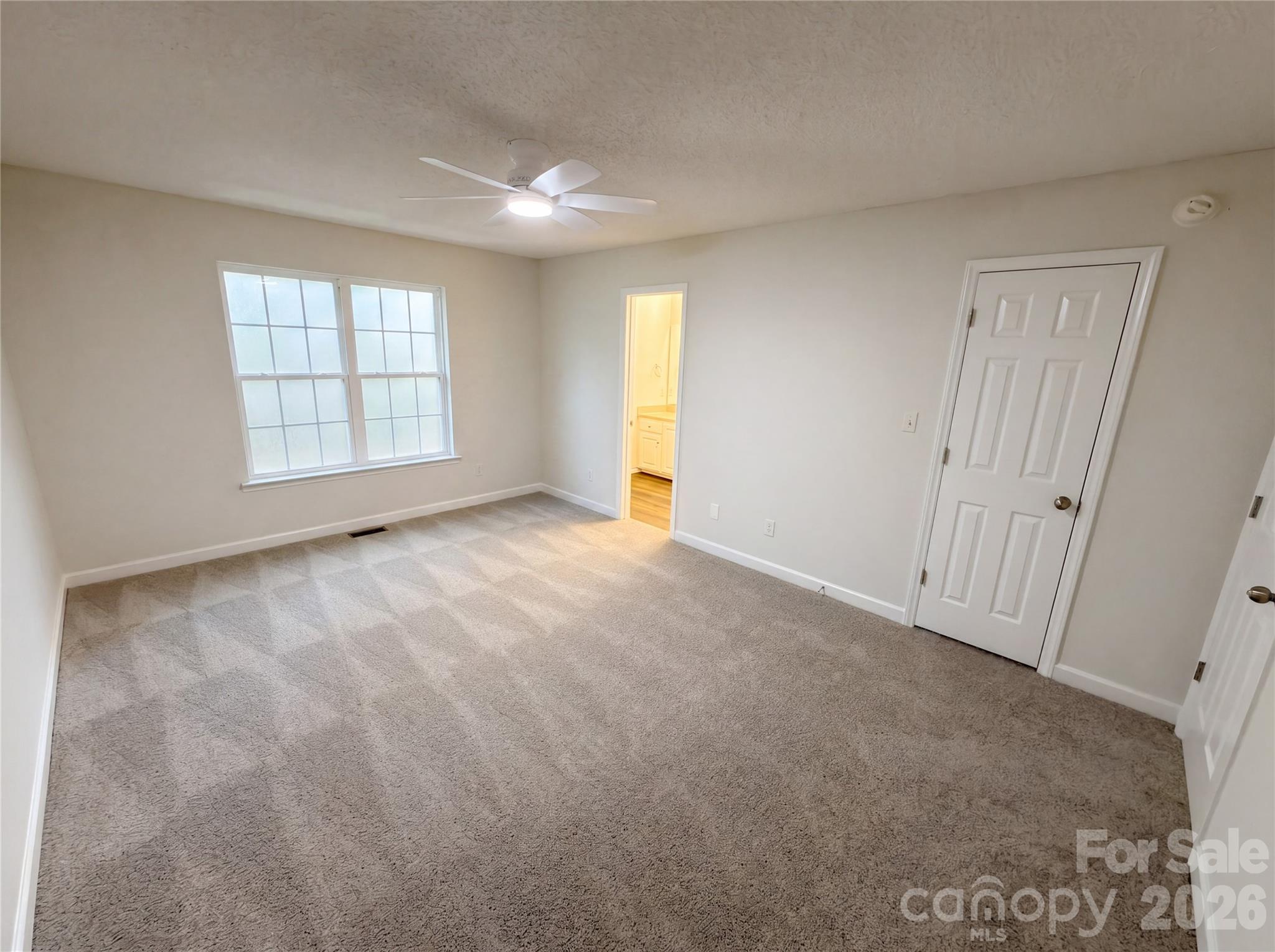 Charlton Oaks - Residential