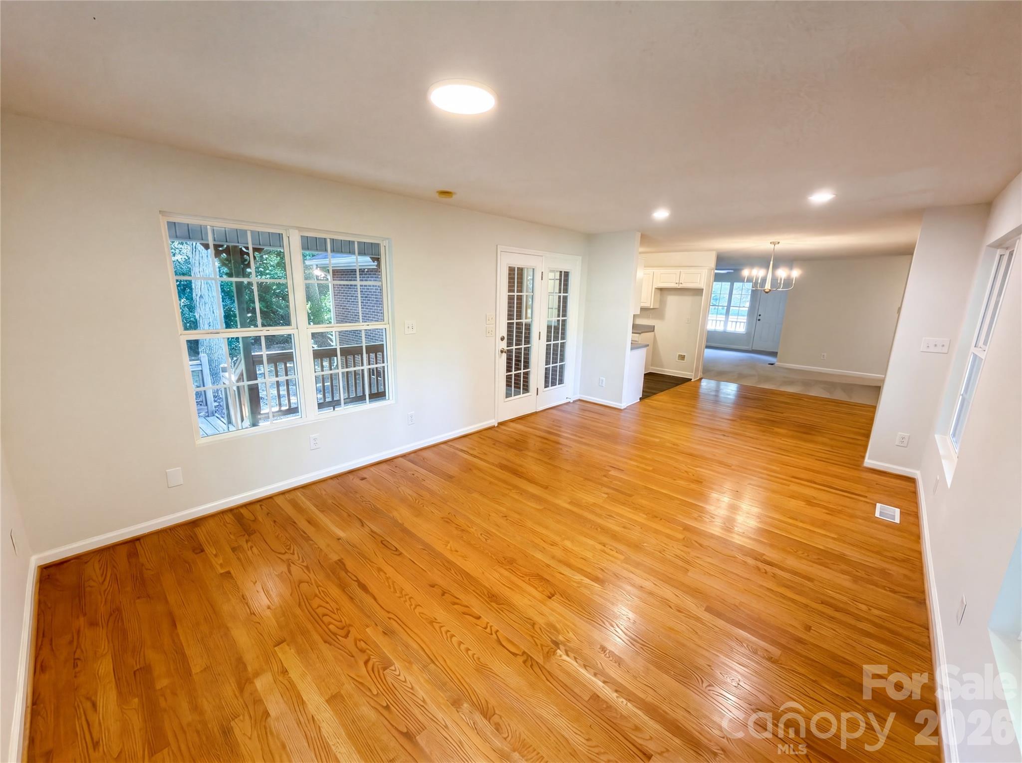 Charlton Oaks - Residential