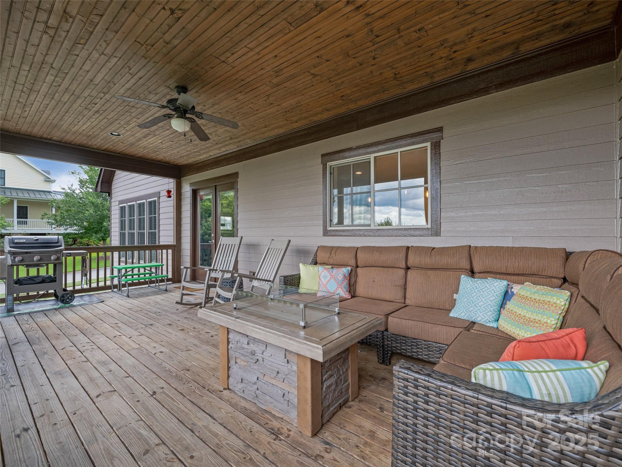 Hollabrook Farm - Residential