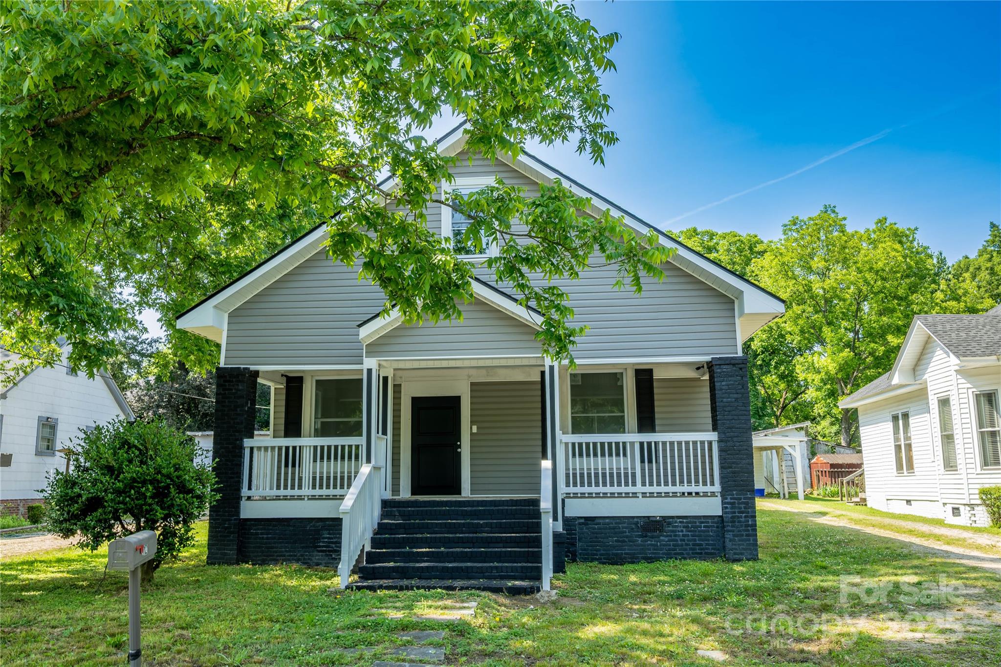 112 Hampton Street