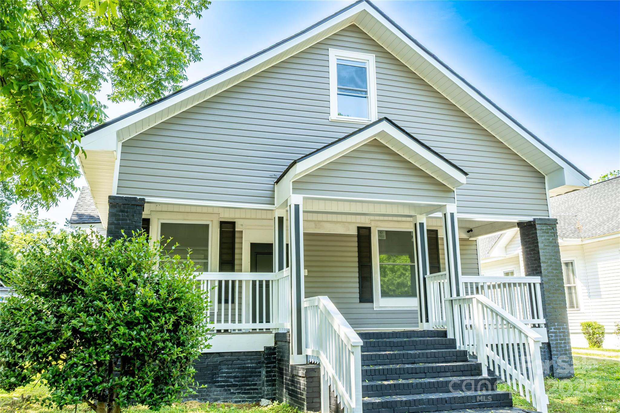 112 Hampton Street