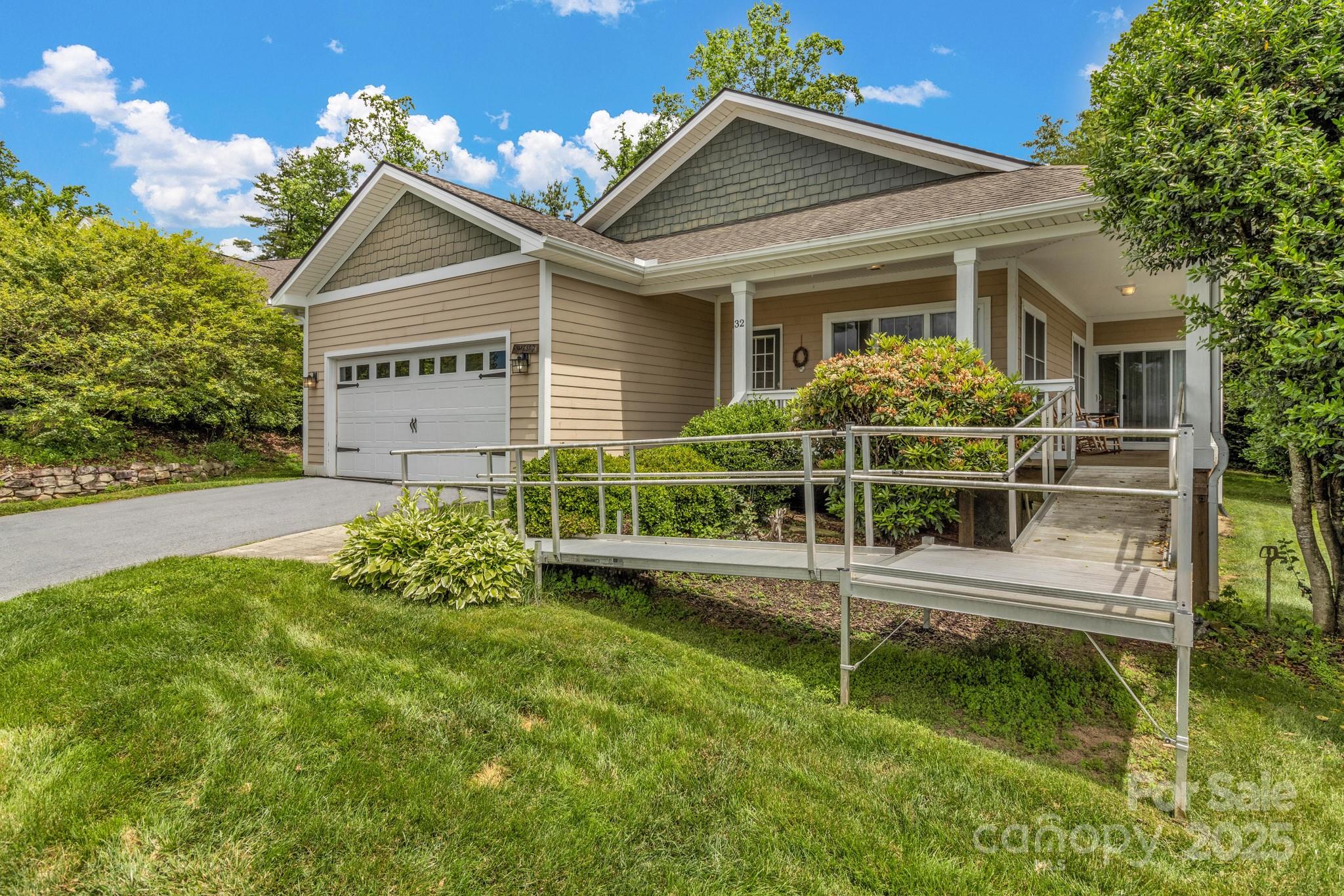 32 White Fox Drive