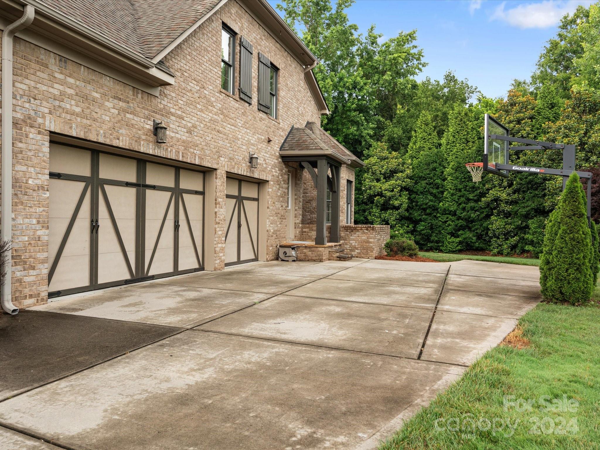 Longview - Residential