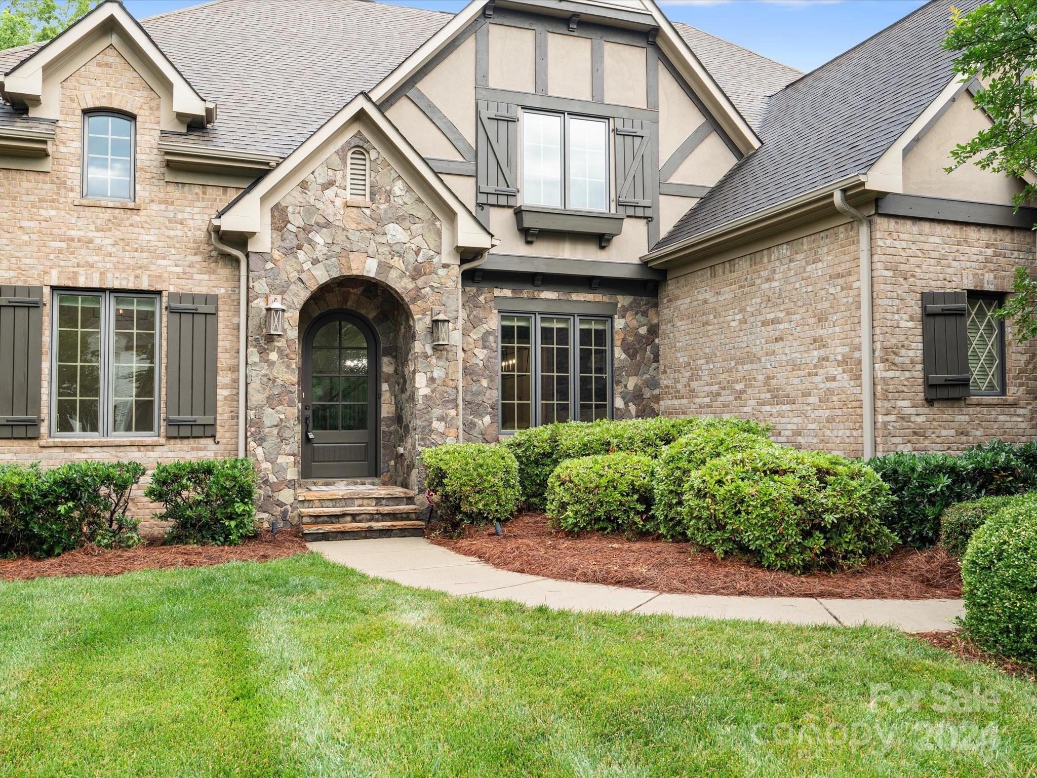 Longview - Residential