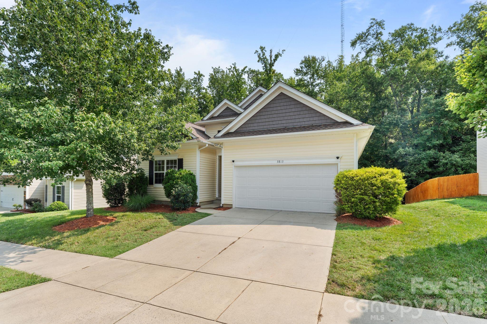 3813 Quiet Creek Circle, Charlotte, NC, 28213