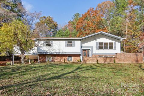 A home in Hendersonville