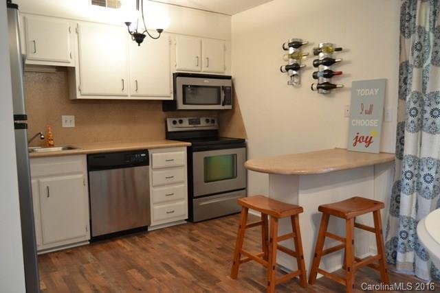 Tall Oaks - Residential