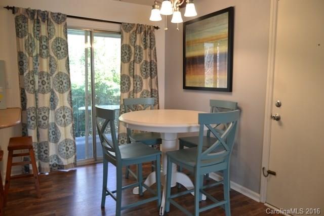 Tall Oaks - Residential