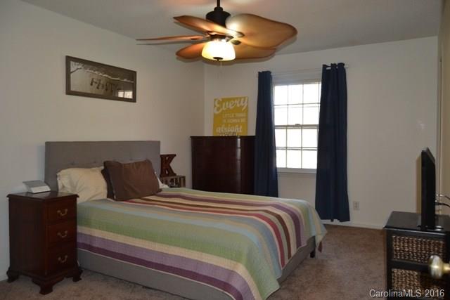 Tall Oaks - Residential