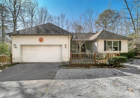 Photo of 30 Tala Court, Brevard, NC 28712 (MLS # 4349679)