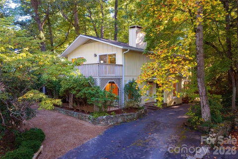 Photo of 112 Rhododendron Avenue, Black Mountain, NC 28711 (MLS # 4431679)