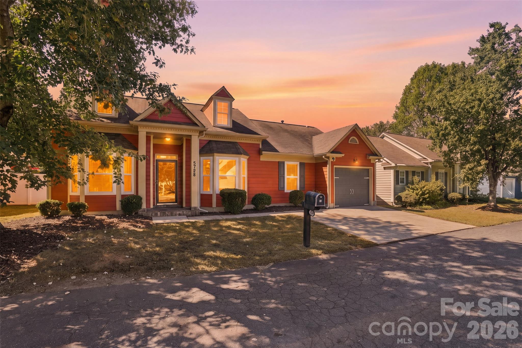 5728 Ebley Loop
