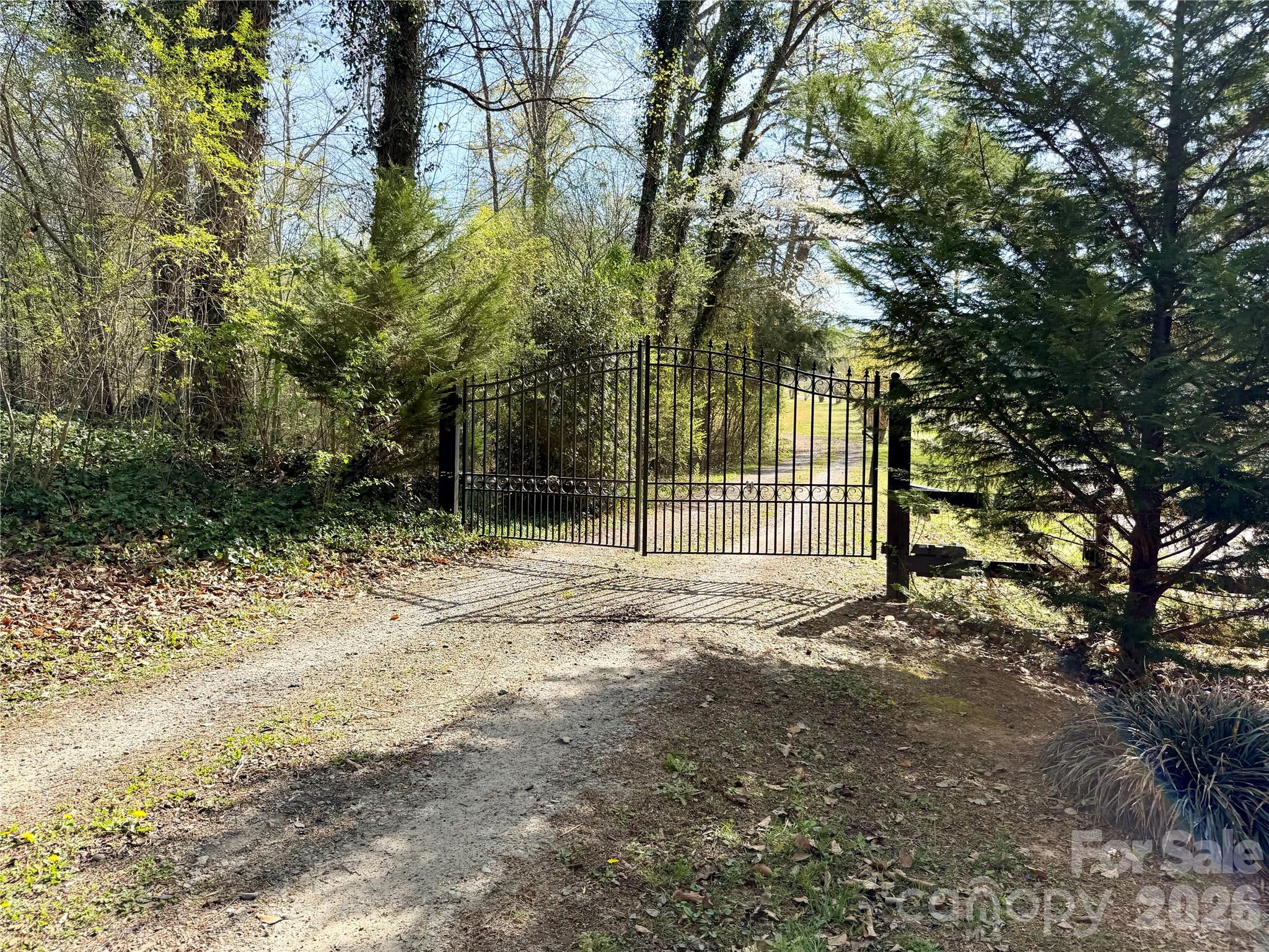 Clover Estates - Residential