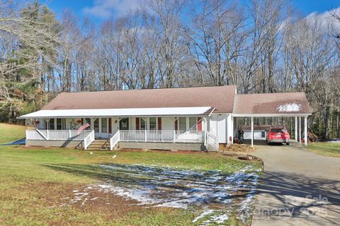 Photo of 1759 Grandview Drive, Sparta, NC 28675 (MLS # 4328716)