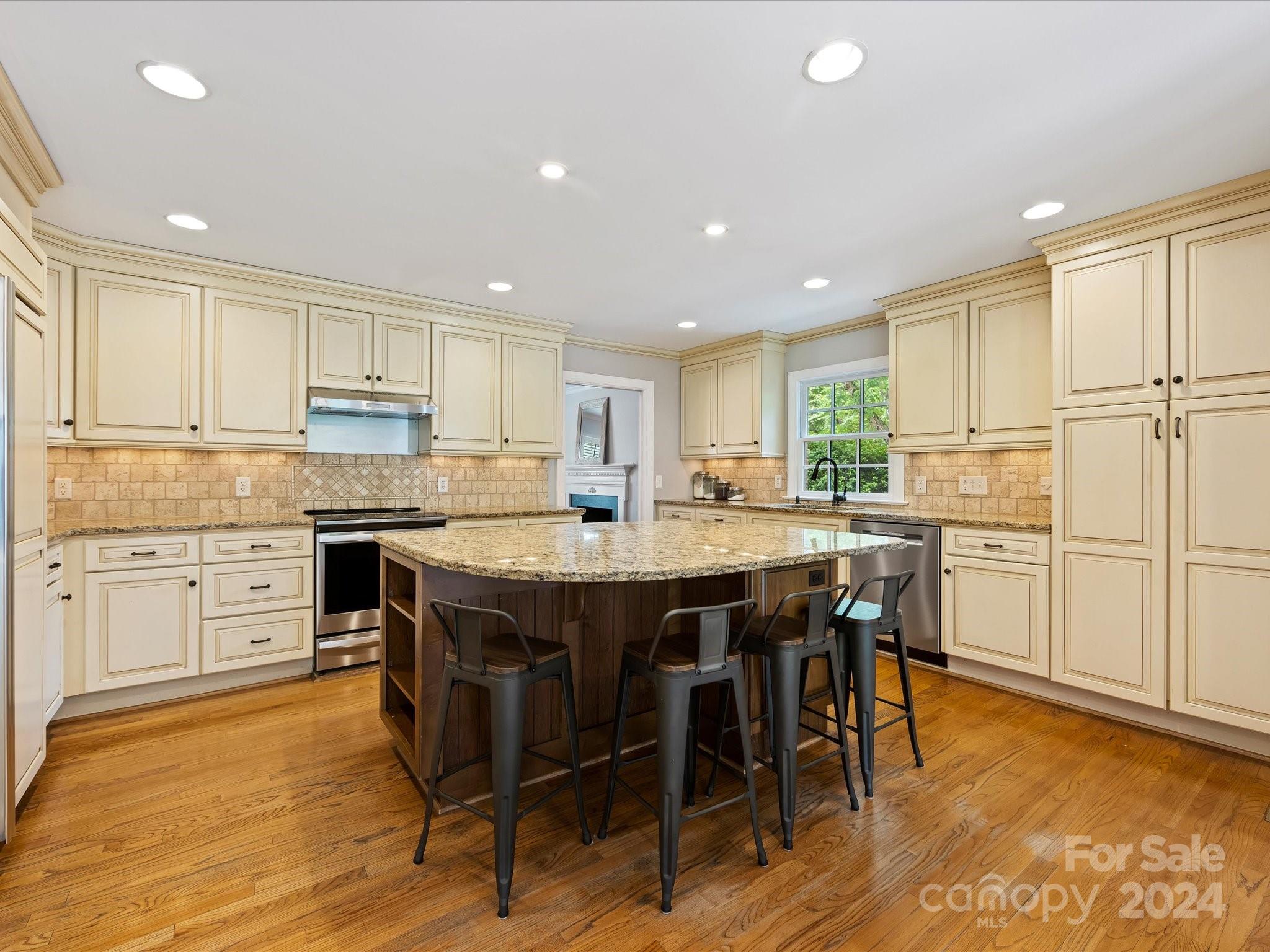 Barclay Downs - Residential