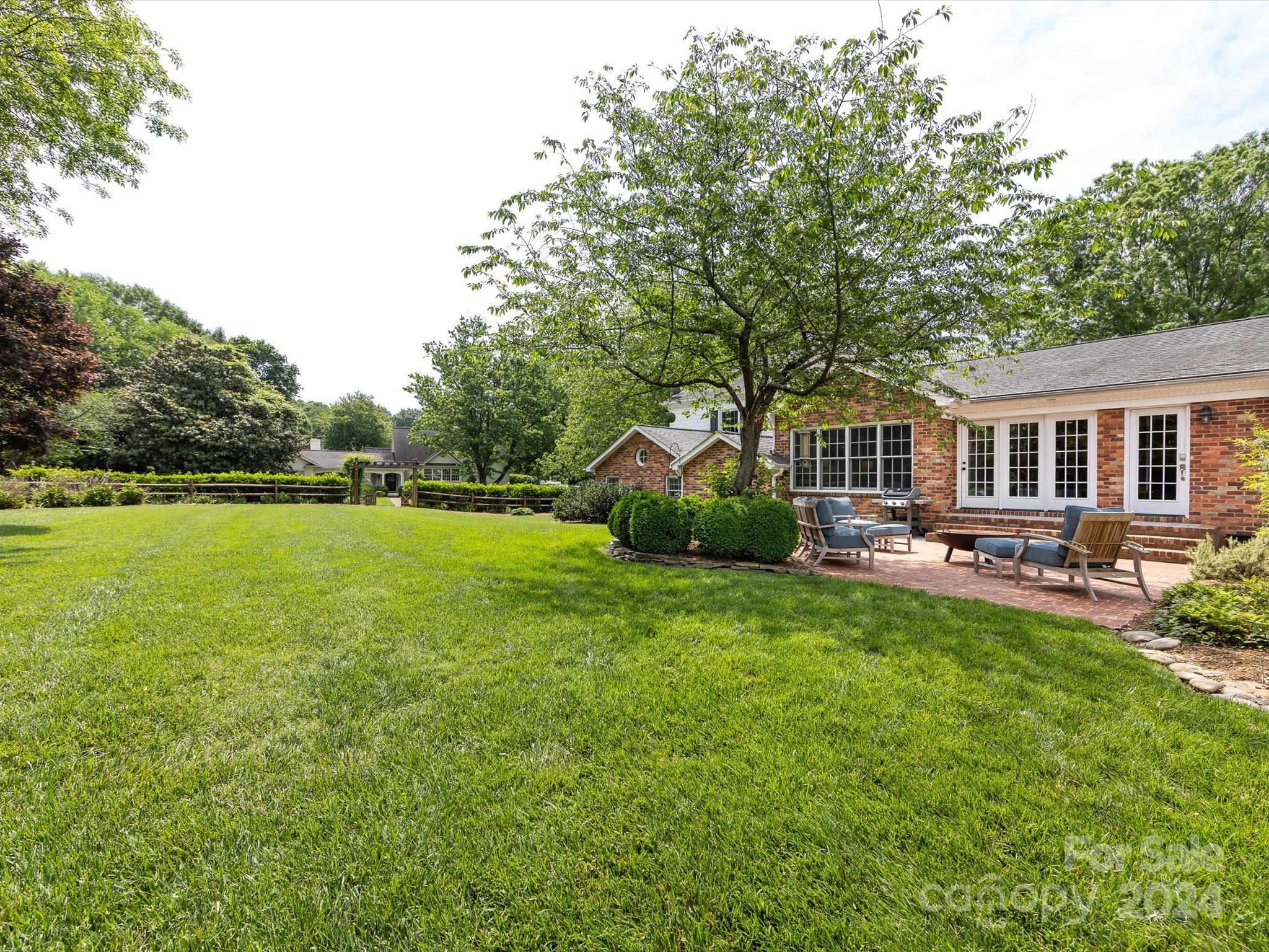 Barclay Downs - Residential