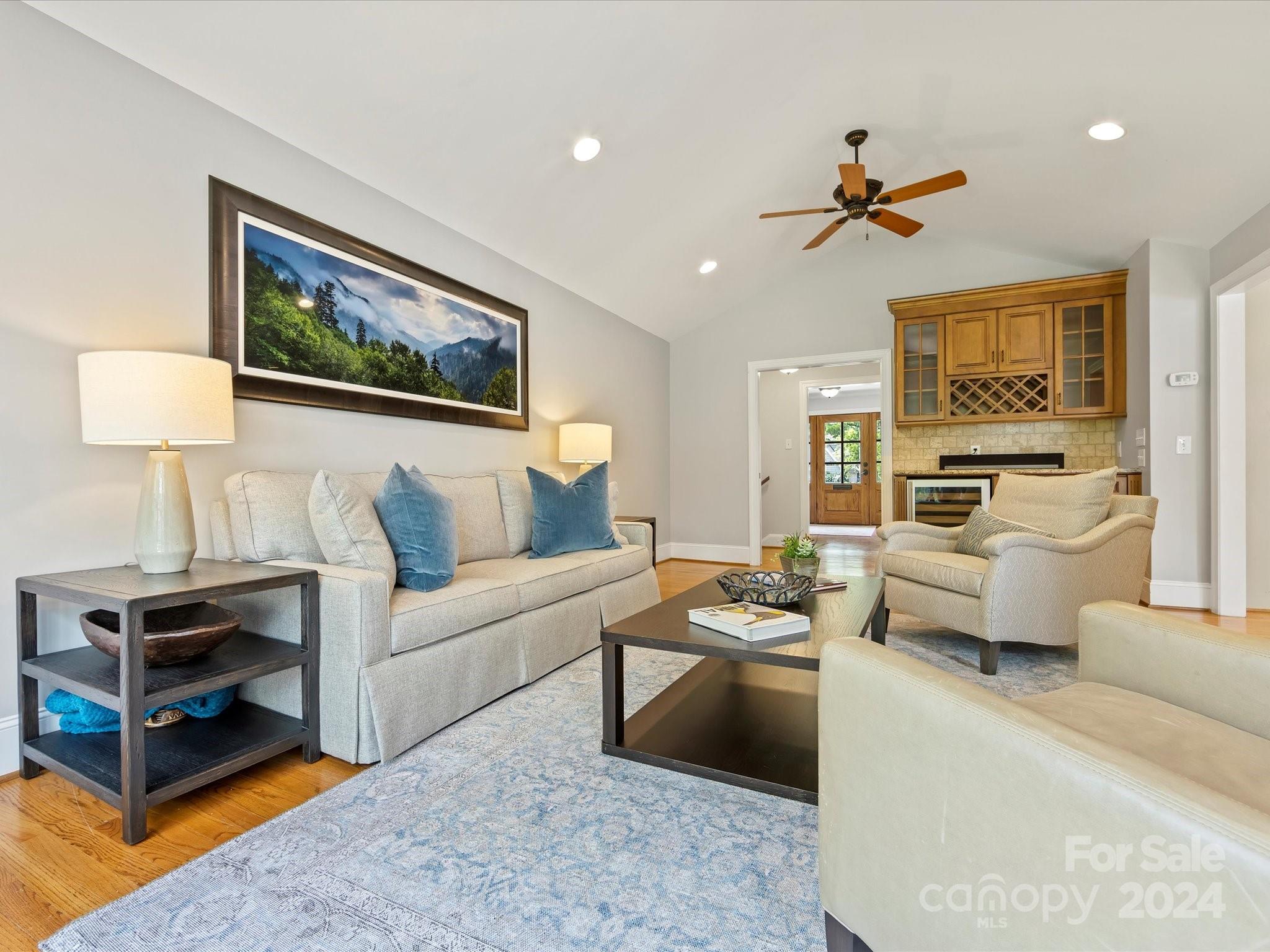 Barclay Downs - Residential