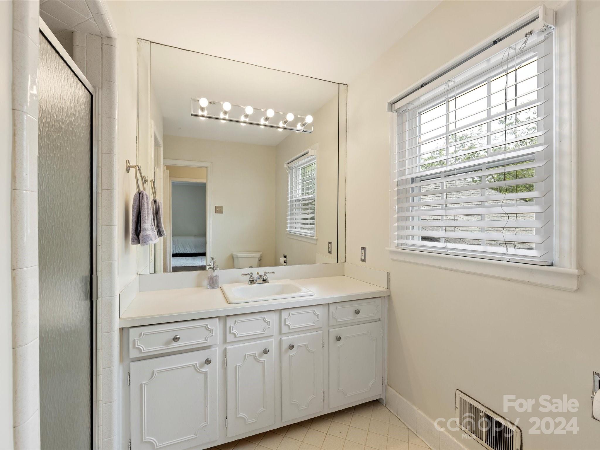 Barclay Downs - Residential