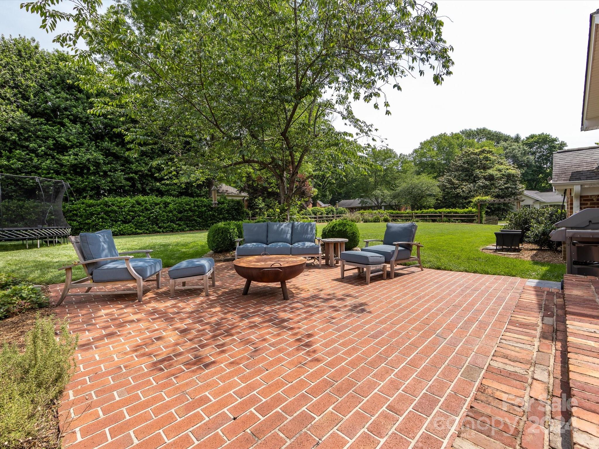 Barclay Downs - Residential