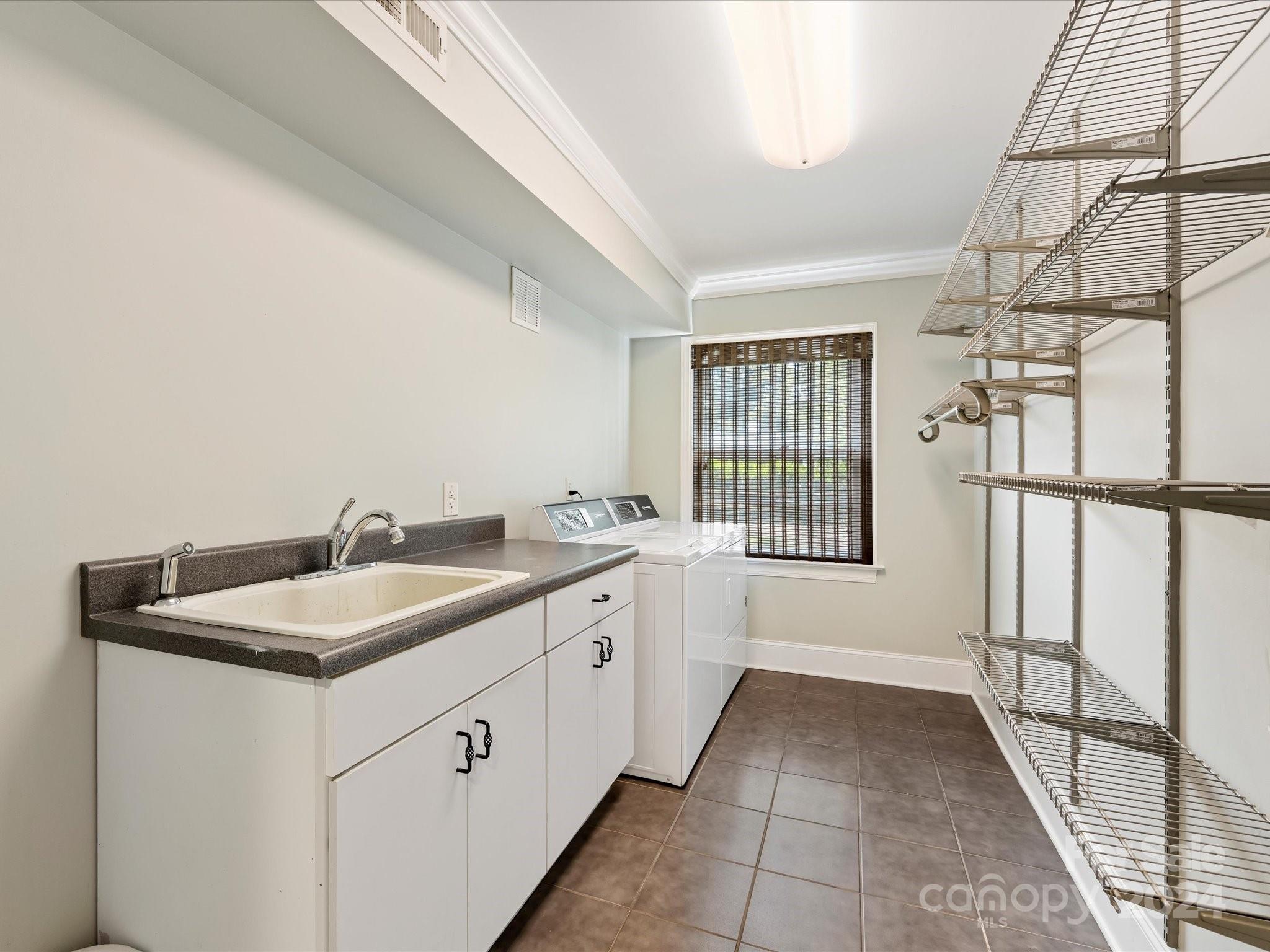 Barclay Downs - Residential