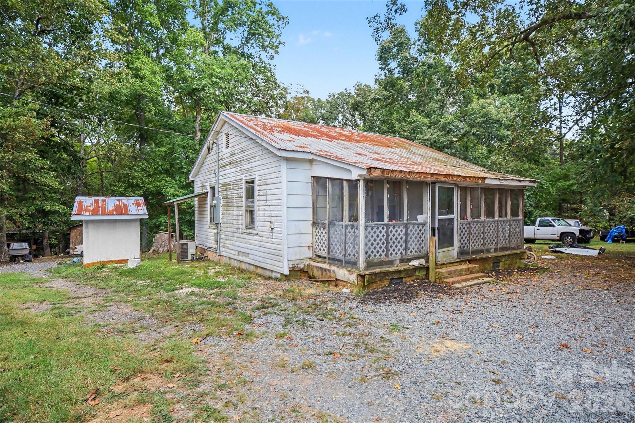 1016 Wade Rorie Road