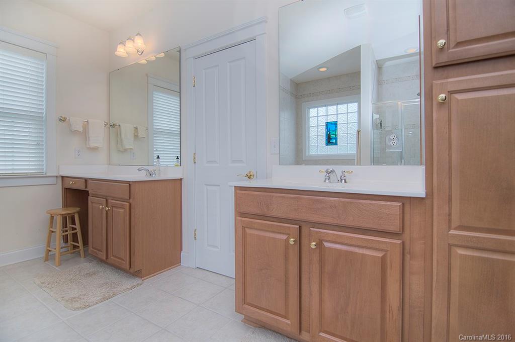 Lake Shore - Residential