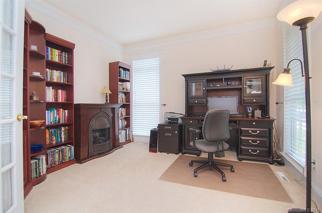 Lake Shore - Residential