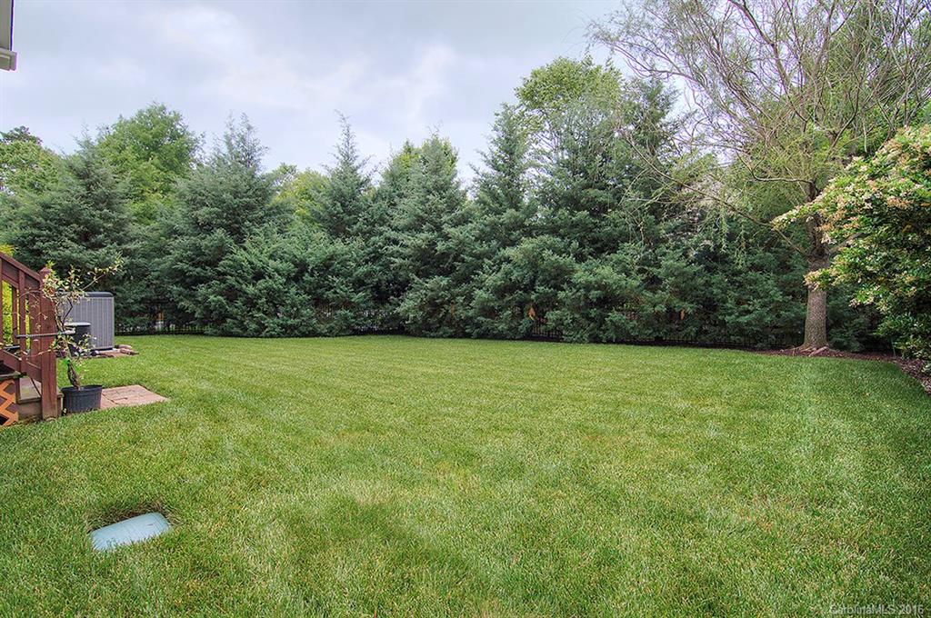 Lake Shore - Residential