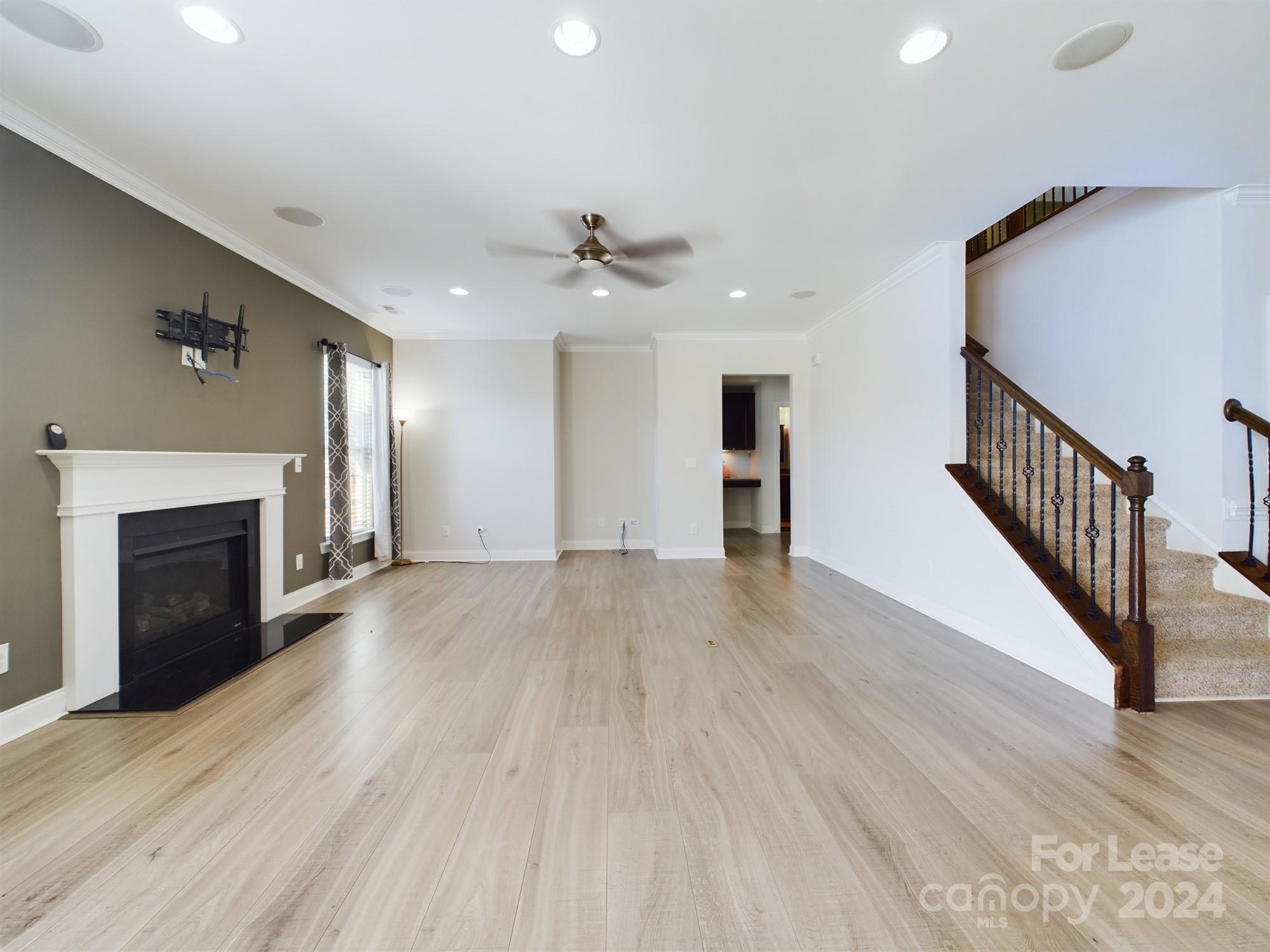 Hawks Creek - Residential Lease