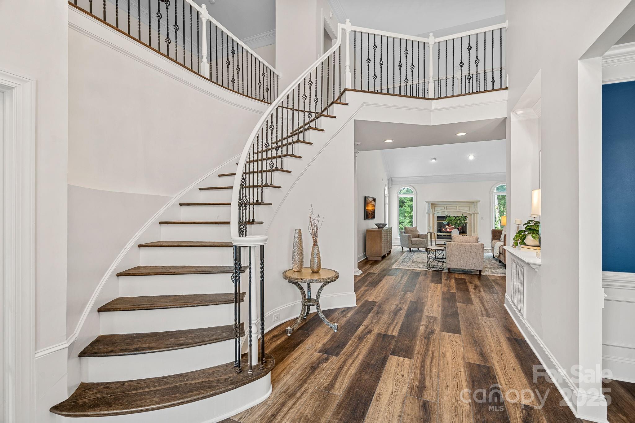 1001 Berwick Court