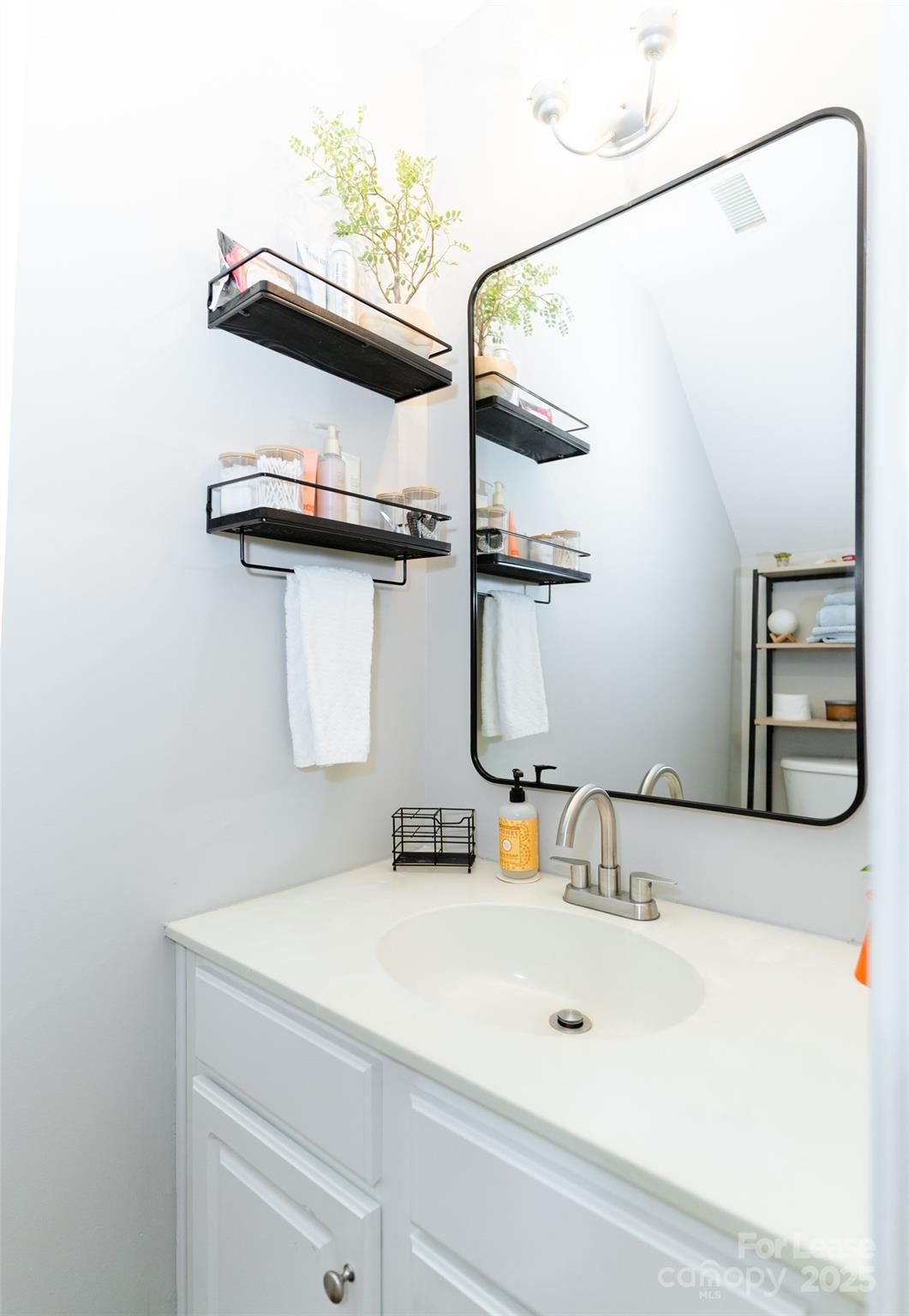 Magnolia Park - Residential Lease